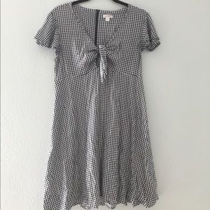 Tie Gingham Dress